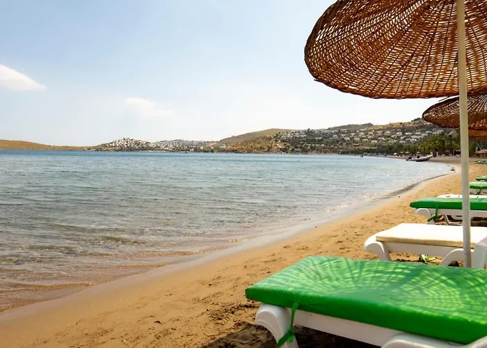 Middle Town Ξενοδοχείο 4*