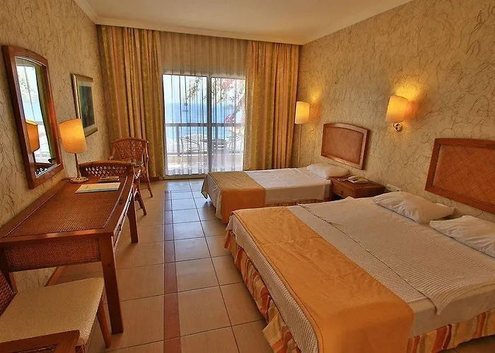 Middle Town 호텔 4*